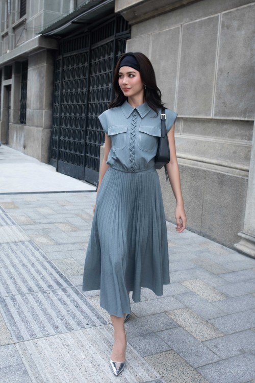 Sixdo Grey Denim Flared Skirt